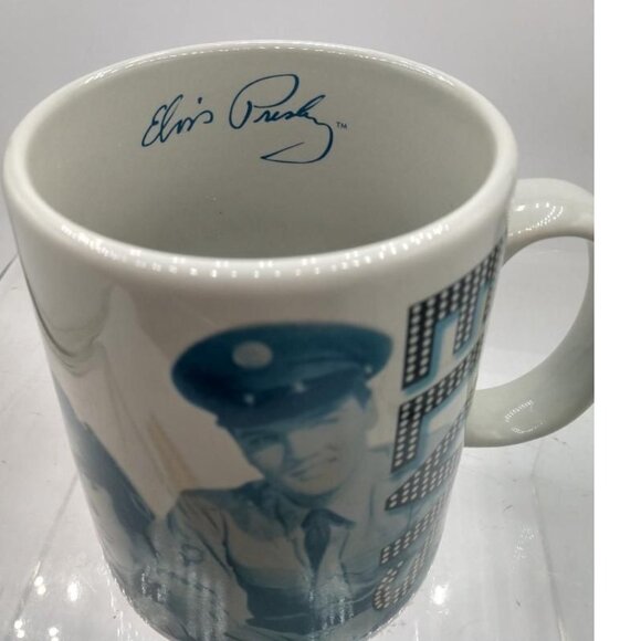 Elvis Presley Ceramic Mug With Signature Design - Picture 2 of 6